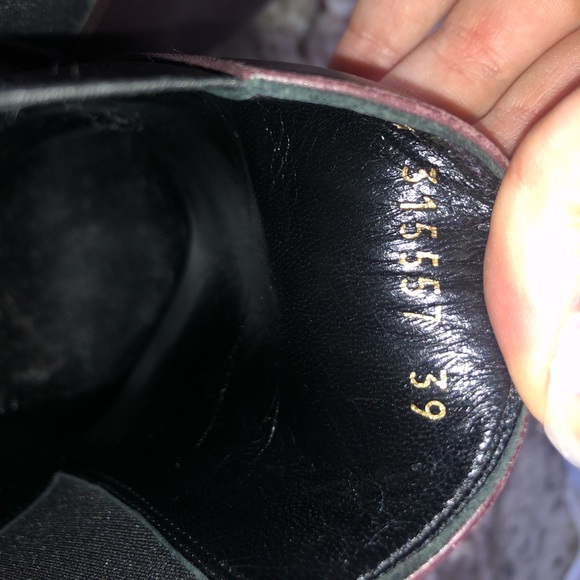 Saint Laurent Ela Ankle boot in aubergine - Picture 3 of 8